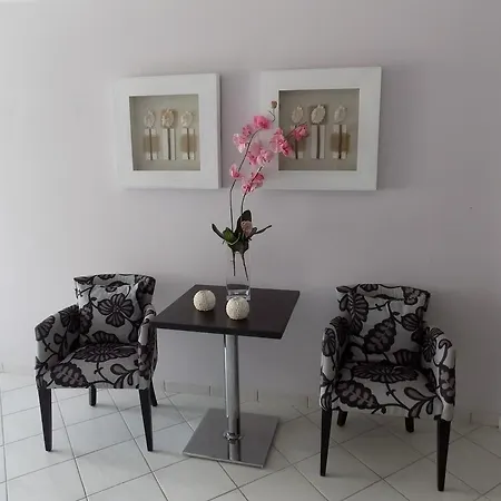 Lejlighedshotel Arethousa