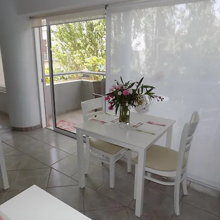 Arethousa Loutra Edipsou (Evia)